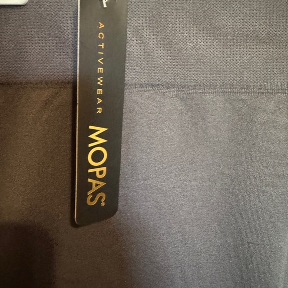 MOPAS Women FREE SIZE Fleeced  Gray Leggings - Picture 2 of 8